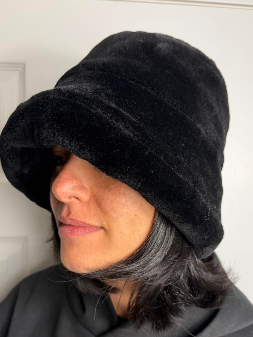 Black Fur Bucket Hat